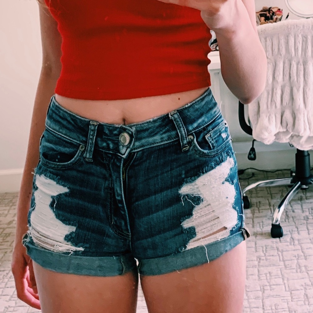 american eagle shorts